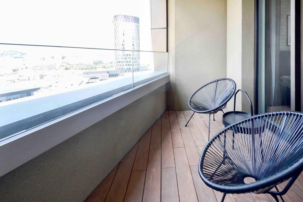 Skypark Luxury Apartment With Skyline View & Free Parking ブラチスラヴァ エクステリア 写真